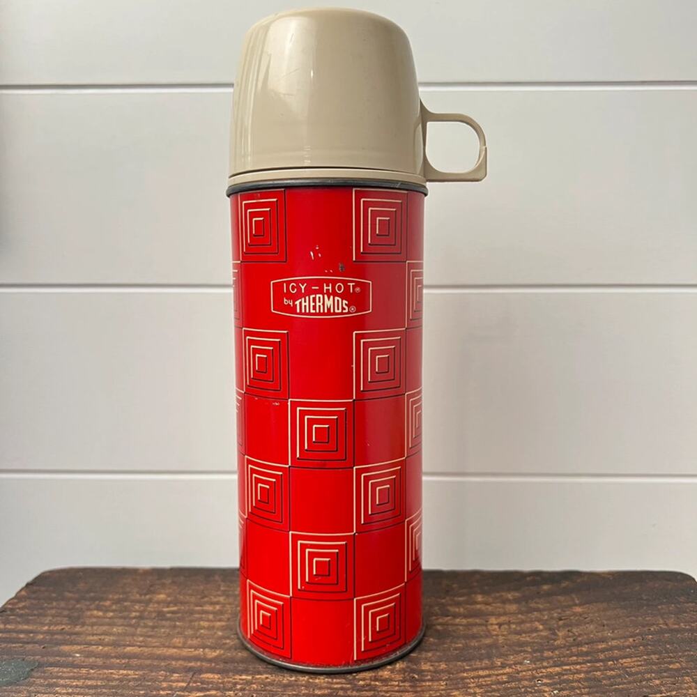 Icy Hot thermos Vintage red square design 1 pint